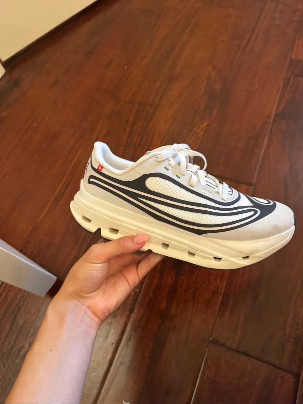 Women’s Athletic Running Shoes - White and Black